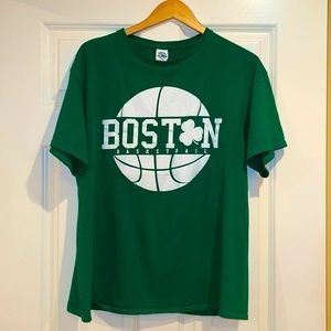 Boston Basketball T-shirt, Green, size XL